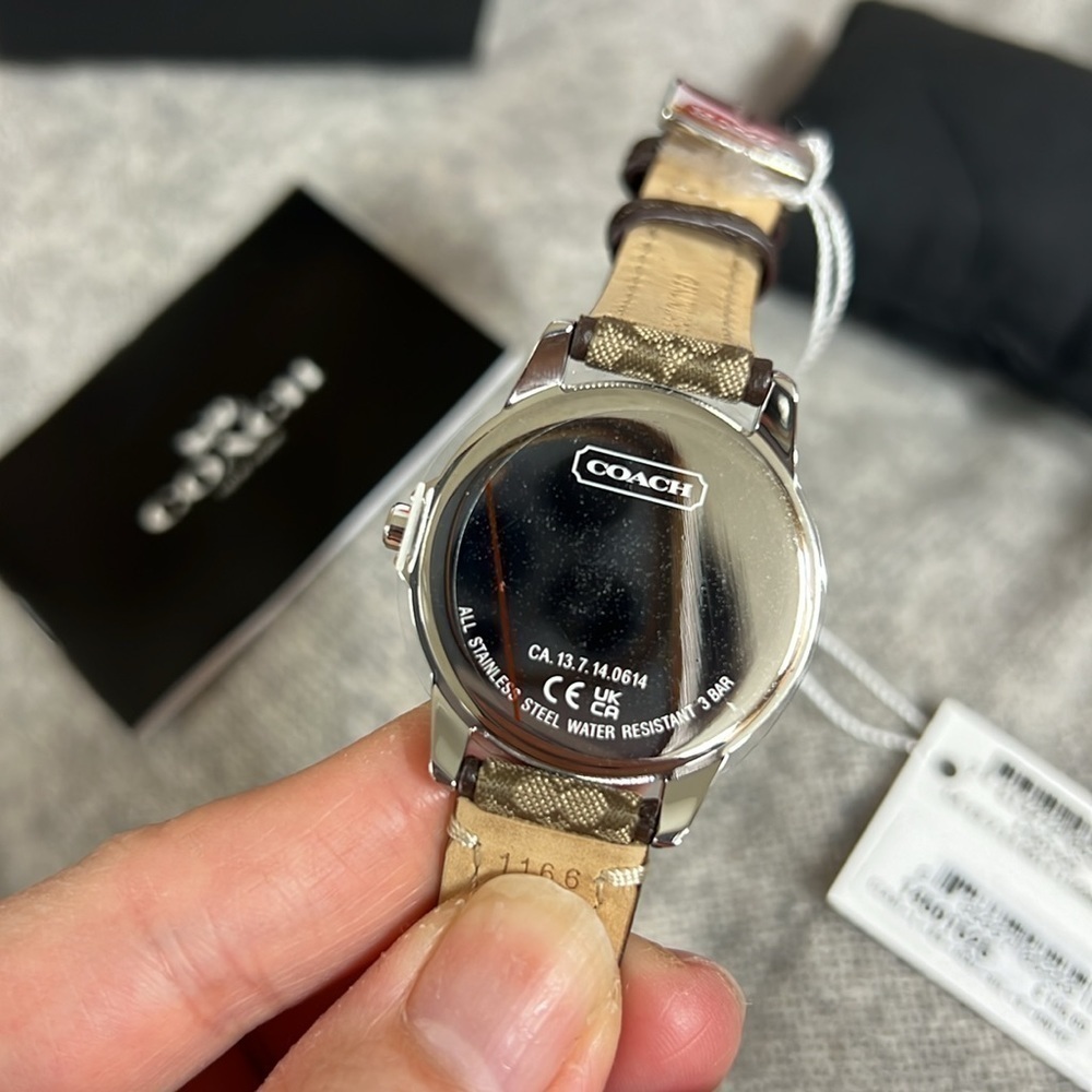 New Coach Signature Index Signature Leather Strap Watch JA1 - Picture 2 of 6